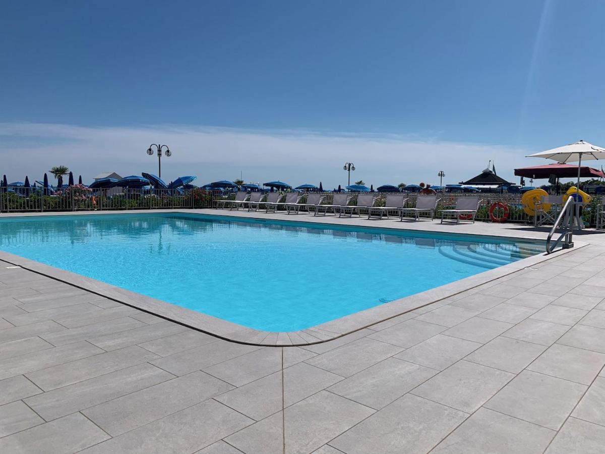Residence Apollo - Home Immobiliare Jesolo Dış mekan fotoğraf